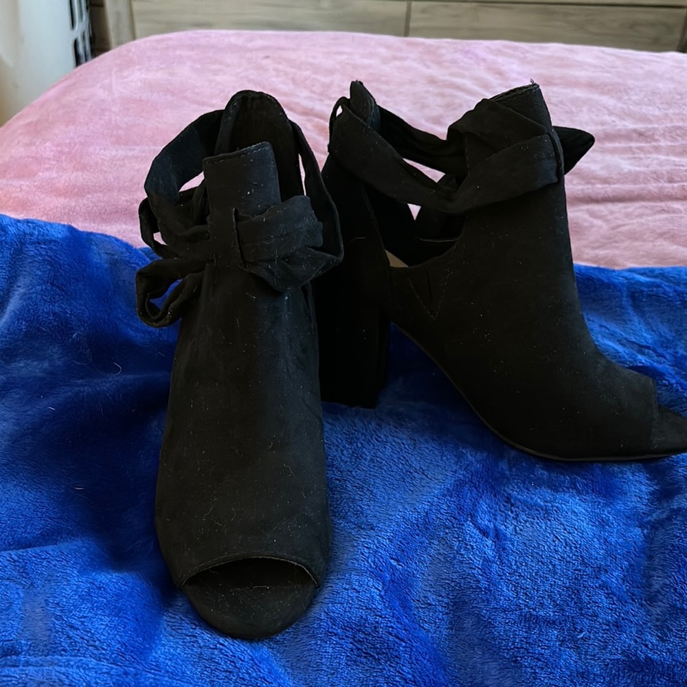 JustFab Black Suede Peep-Toe Block Heel Ankle Booties